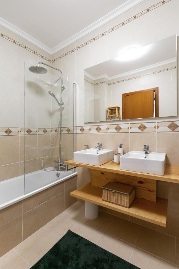 Nazare Modern Flat Apartment Екстериор снимка